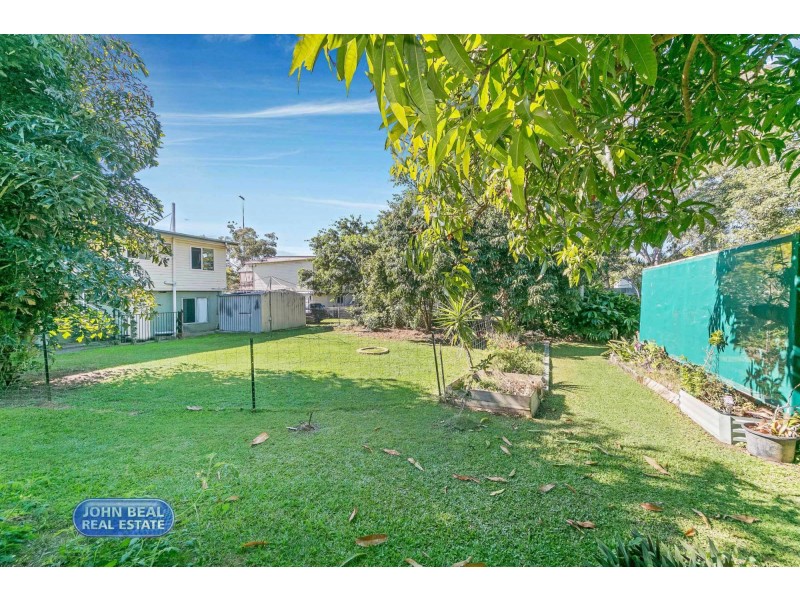 32 Silcock Street, Clontarf QLD 4019