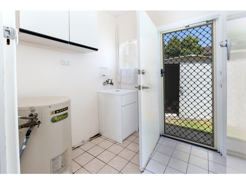 3/4 Longland Street, Redcliffe QLD 4020
