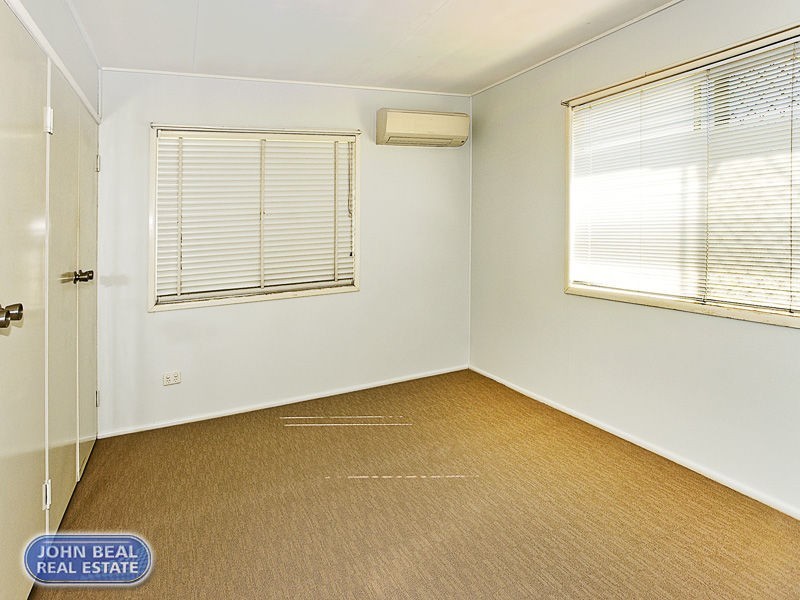 12 Windsor Street, Margate QLD 4019