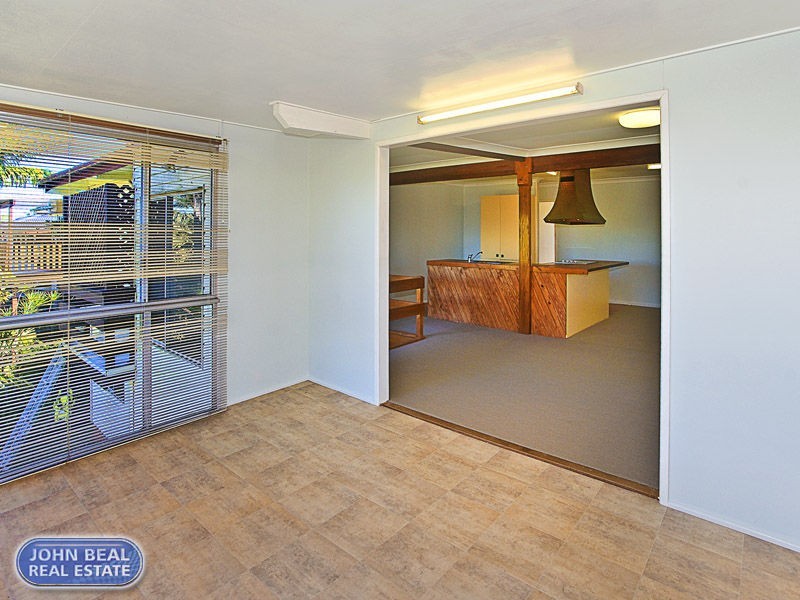 12 Windsor Street, Margate QLD 4019