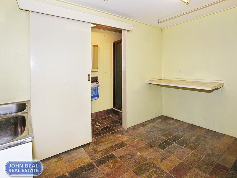 12 Windsor Street, Margate QLD 4019