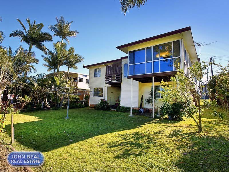 12 Windsor Street, Margate QLD 4019