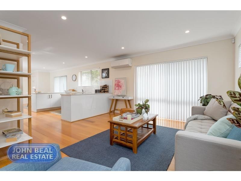 24 Stratford Street, Kippa-ring QLD 4021