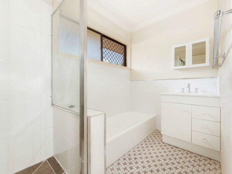 9 Dorothy Street, Kippa-ring QLD 4021