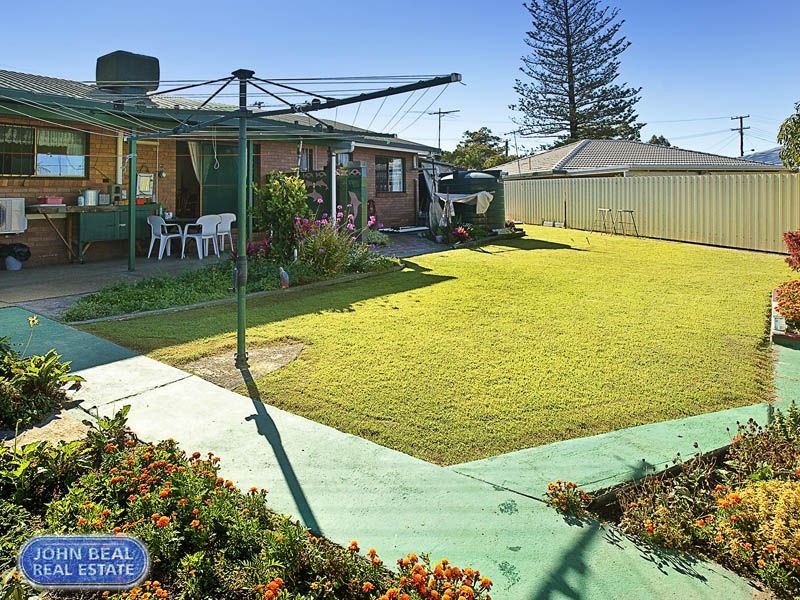 12 Nichols Road, Kippa-ring QLD 4021