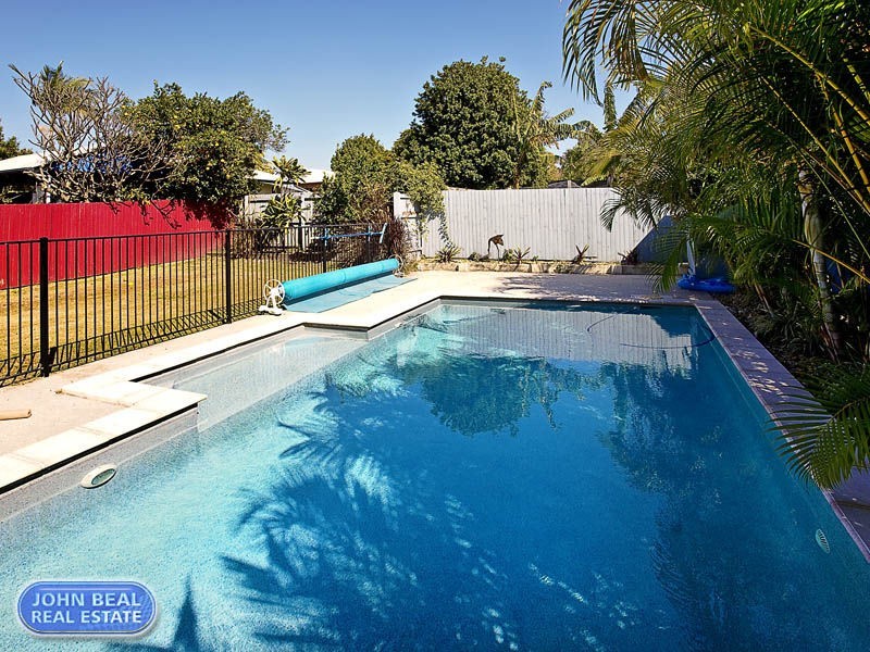 21 Scarborough Road, Redcliffe QLD 4020