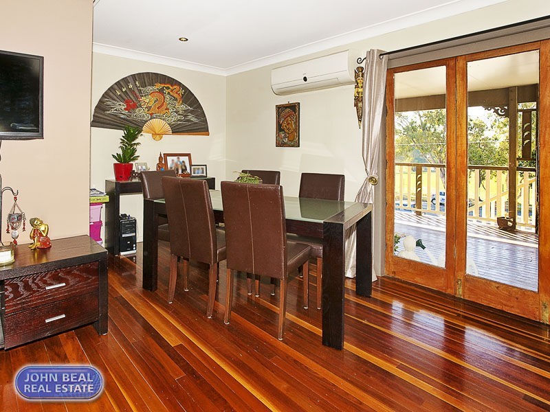 21 Scarborough Road, Redcliffe QLD 4020