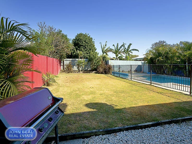 21 Scarborough Road, Redcliffe QLD 4020