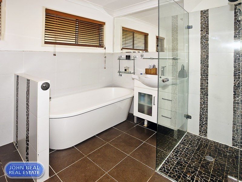 2 Killara Crescent, Kippa-ring QLD 4021