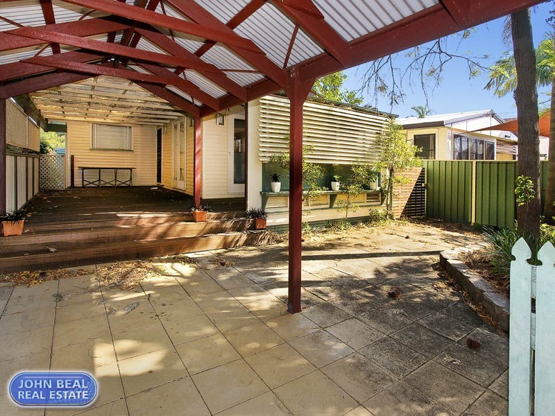 20 Maryborough Terrace, Scarborough QLD 4020