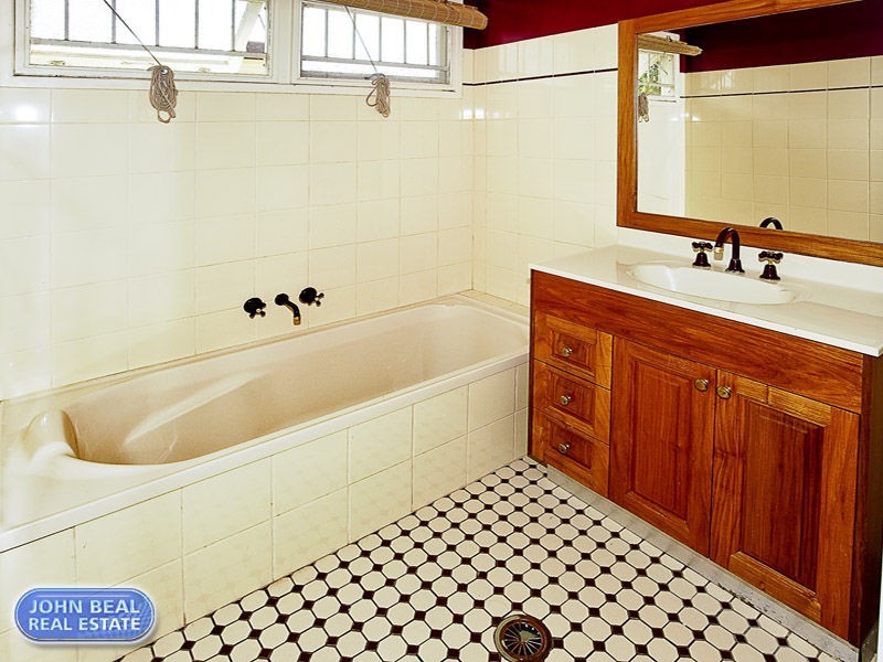 20 Maryborough Terrace, Scarborough QLD 4020