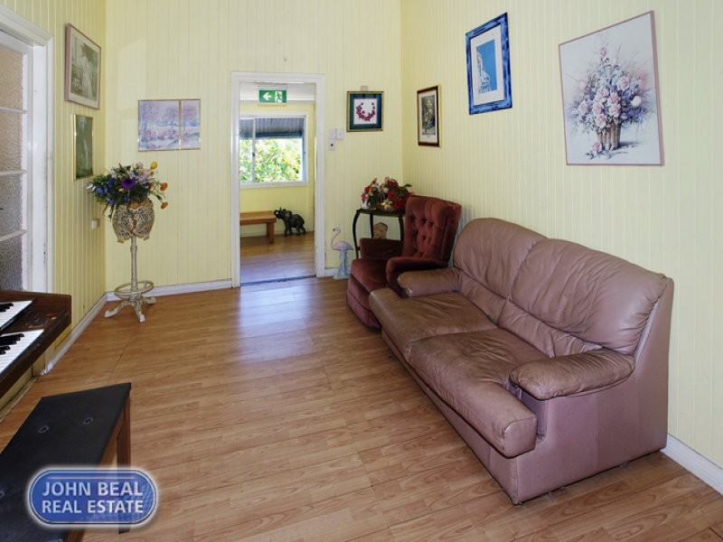 26 Alfred Street, Woody Point QLD 4019