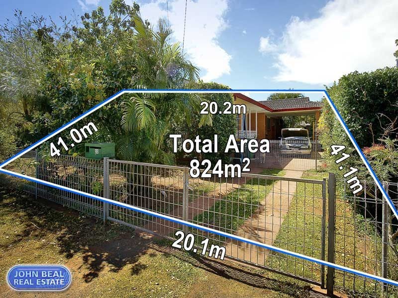 32 Dunns Terrace, Scarborough QLD 4020