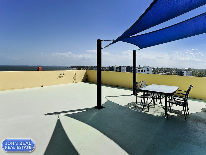 10/81 Marine Parade, Redcliffe QLD 4020