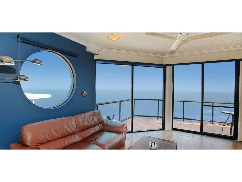 10/81 Marine Parade, Redcliffe QLD 4020