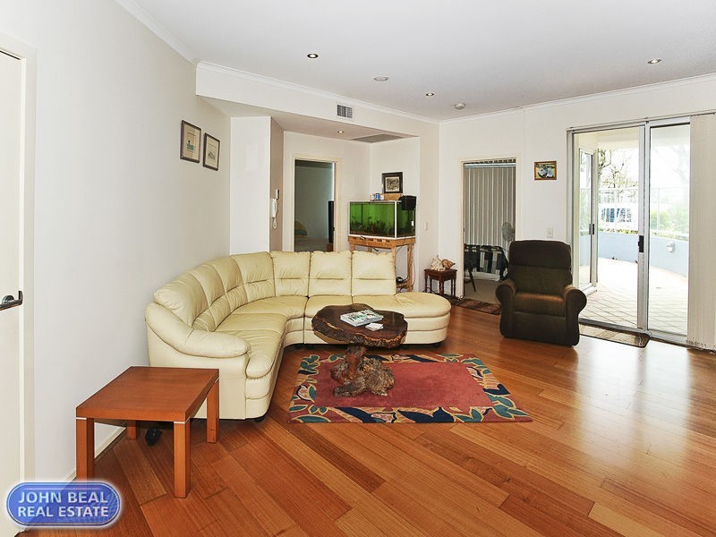 3/41 Marine Parade, Redcliffe QLD 4020