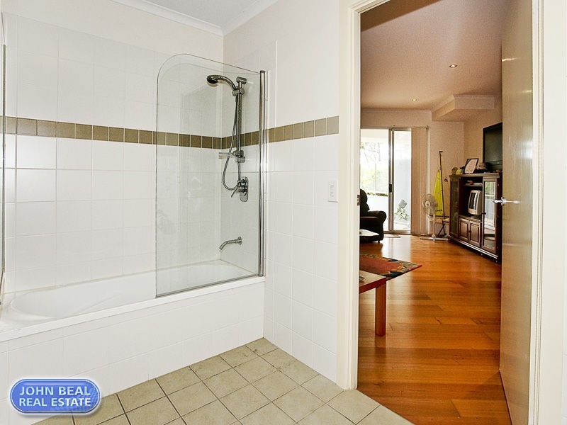 3/41 Marine Parade, Redcliffe QLD 4020