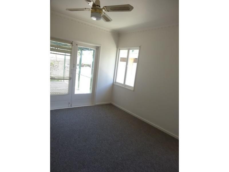 41 Sydney Street, Redcliffe QLD 4020