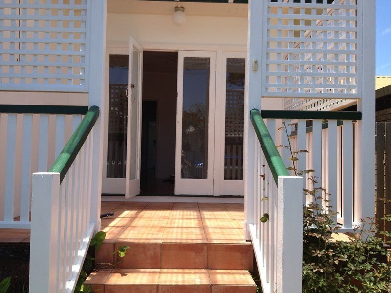 594 Oxley Avenue, Scarborough QLD 4020