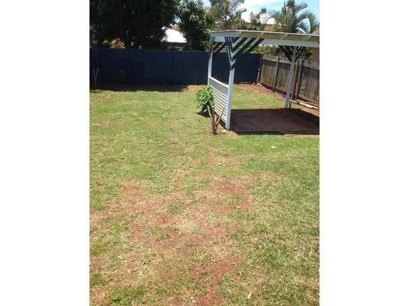 594 Oxley Avenue, Scarborough QLD 4020
