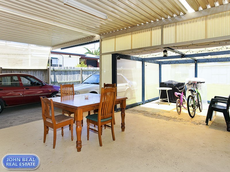 10 Savannah Street, Redcliffe QLD 4020