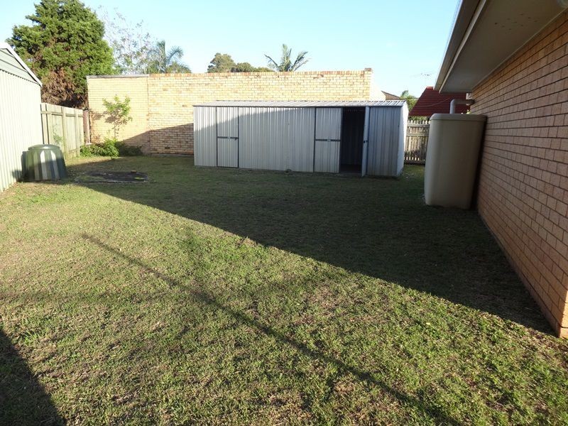 20 La Salle Drive, Newport QLD 4020