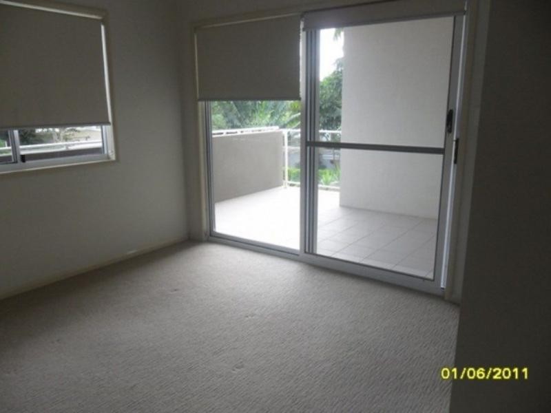 4/26 Sydney Street, Redcliffe QLD 4020