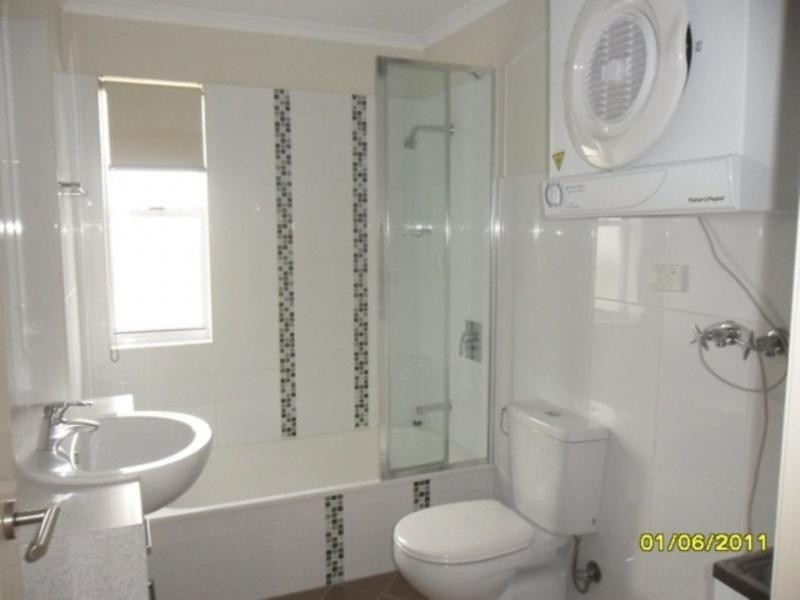 4/26 Sydney Street, Redcliffe QLD 4020