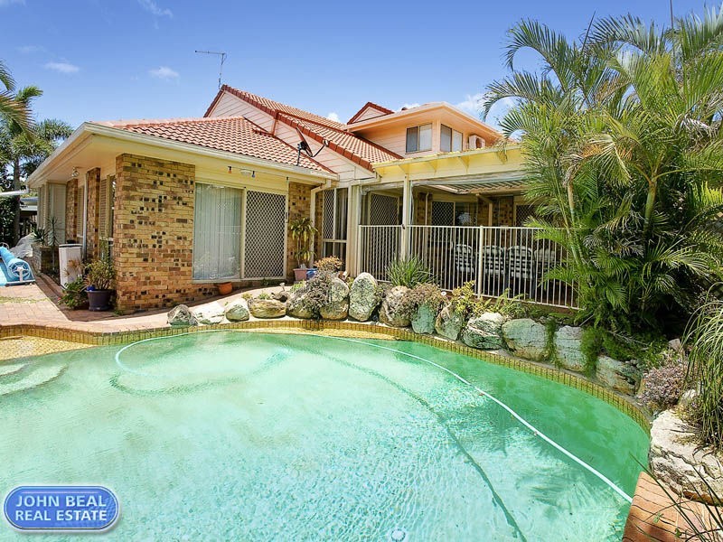 30 Resolute Court, Newport QLD 4020