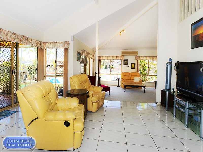 30 Resolute Court, Newport QLD 4020
