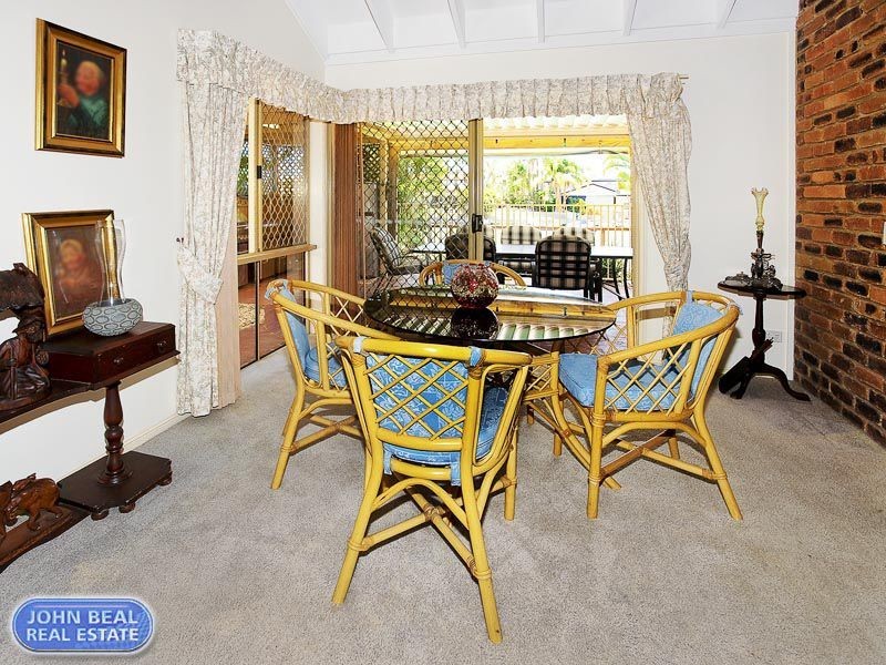 30 Resolute Court, Newport QLD 4020