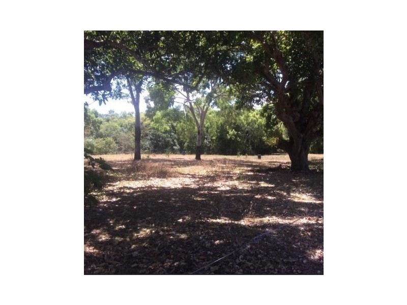 7 Racecourse Rd, Cooktown QLD 4895