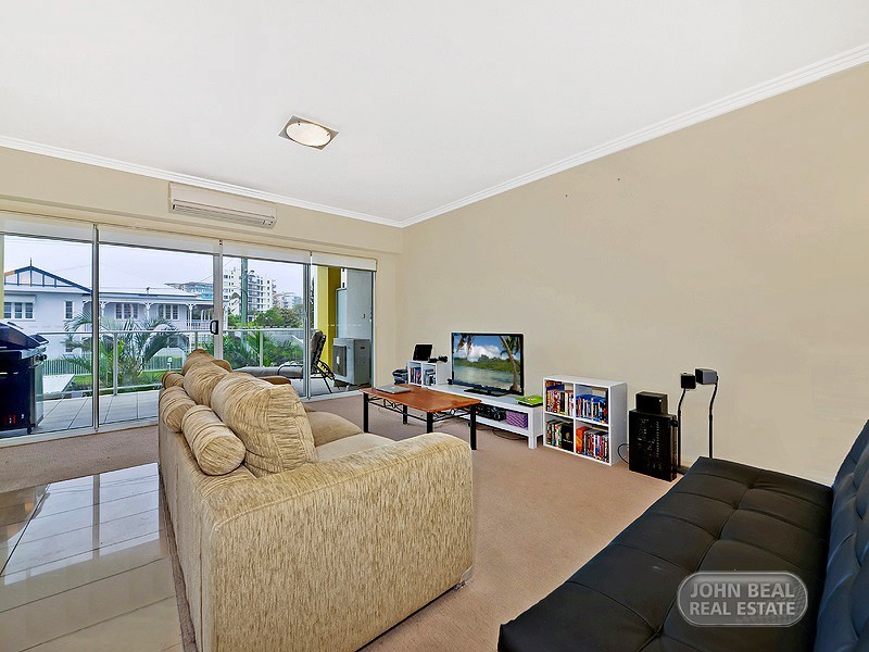 3/3 Sydney St, Redcliffe QLD 4020