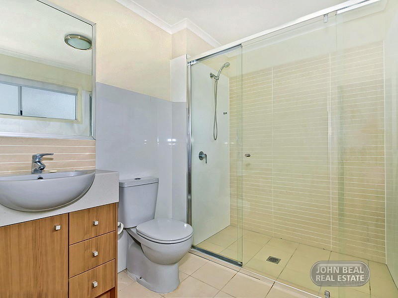 3/3 Sydney St, Redcliffe QLD 4020