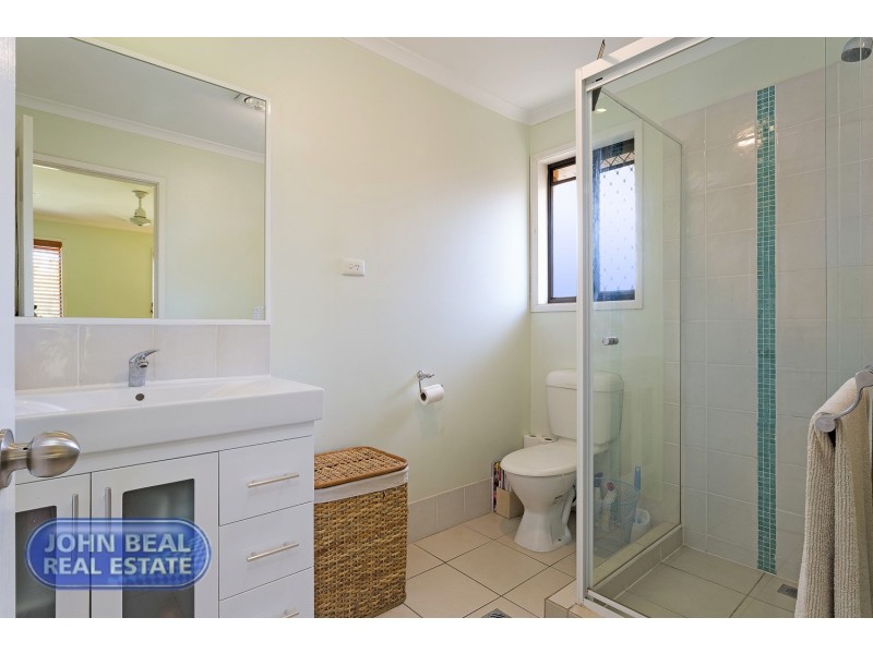 4 Claret Ct, Kippa-ring QLD 4021