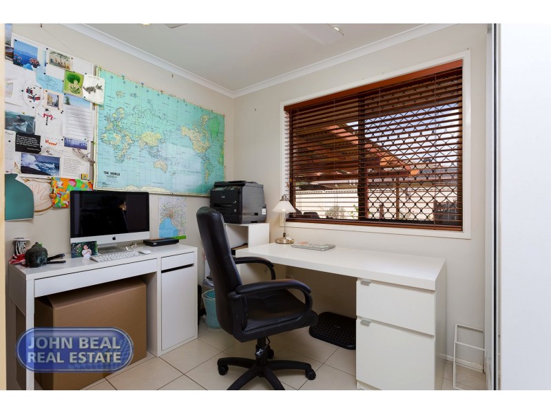 4 Claret Ct, Kippa-ring QLD 4021