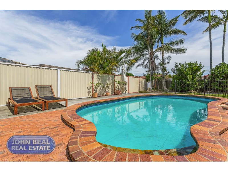 4 Claret Ct, Kippa-ring QLD 4021