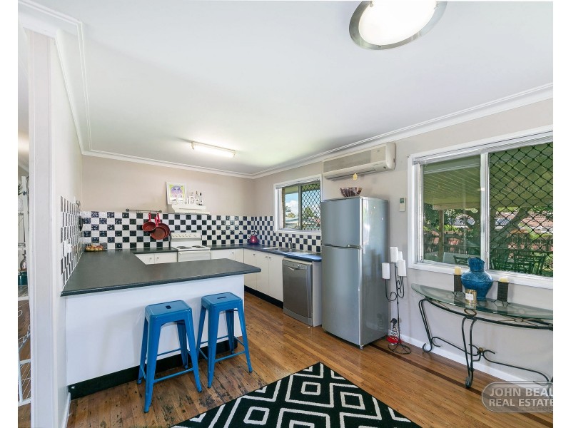 42 Lions Crescent, Kippa-ring QLD 4021