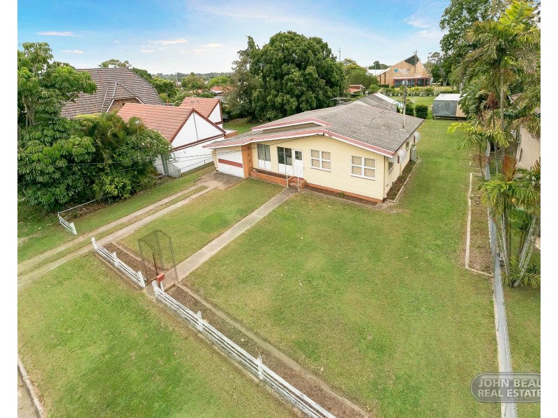 34 Hibiscus Ave, Redcliffe QLD 4020