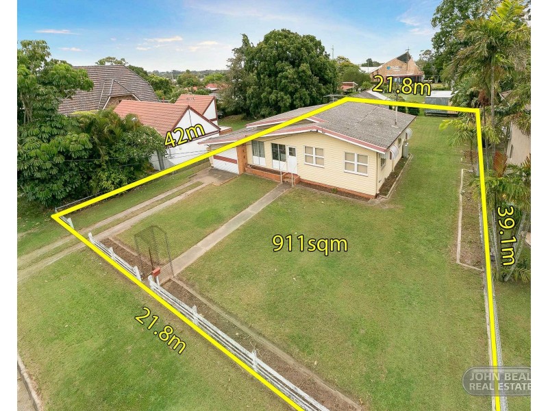 34 Hibiscus Ave, Redcliffe QLD 4020