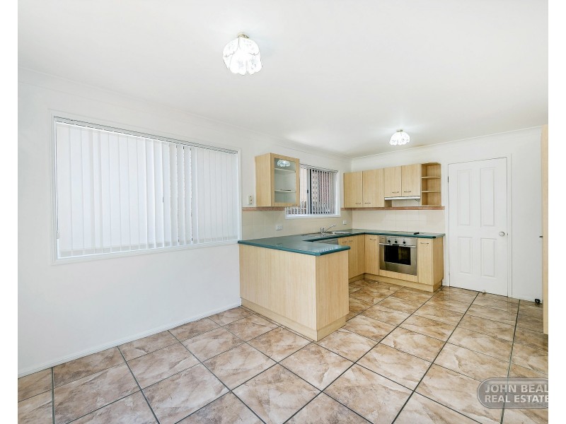 4/4 Margaret St, Scarborough QLD 4020