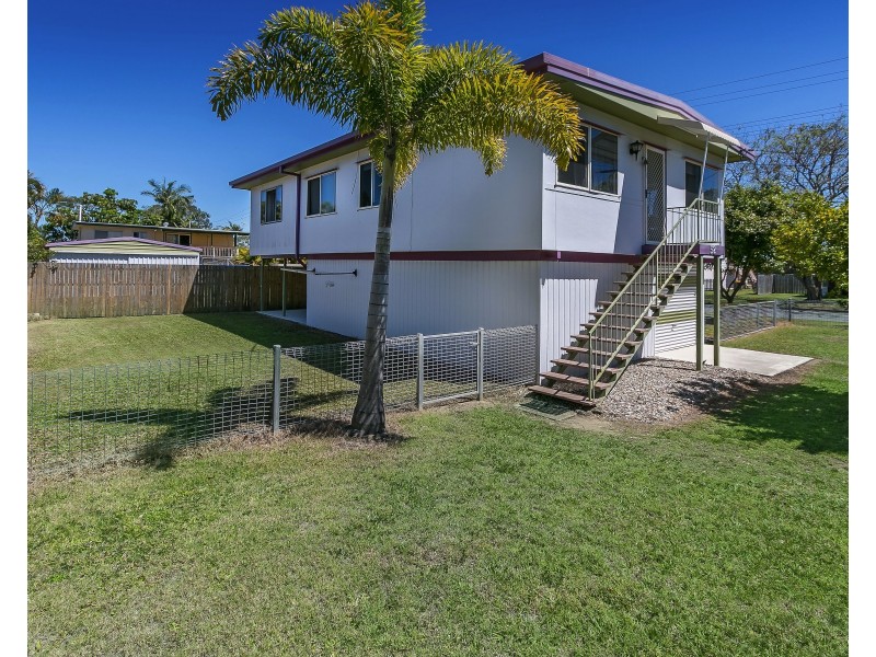 52 Maryborough Tce, Scarborough QLD 4020
