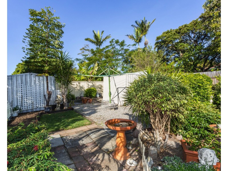 202 Scarborough Rd, Scarborough QLD 4020