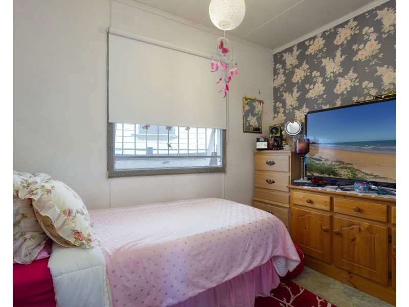 202 Scarborough Rd, Scarborough QLD 4020
