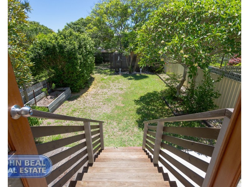 33 McAneny Street, Redcliffe QLD 4020