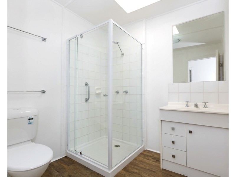 9 Mcaneny St, Redcliffe QLD 4020