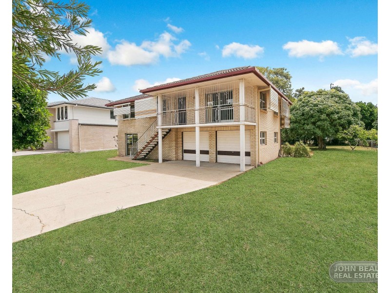 19 Thomas St, Clontarf QLD 4019