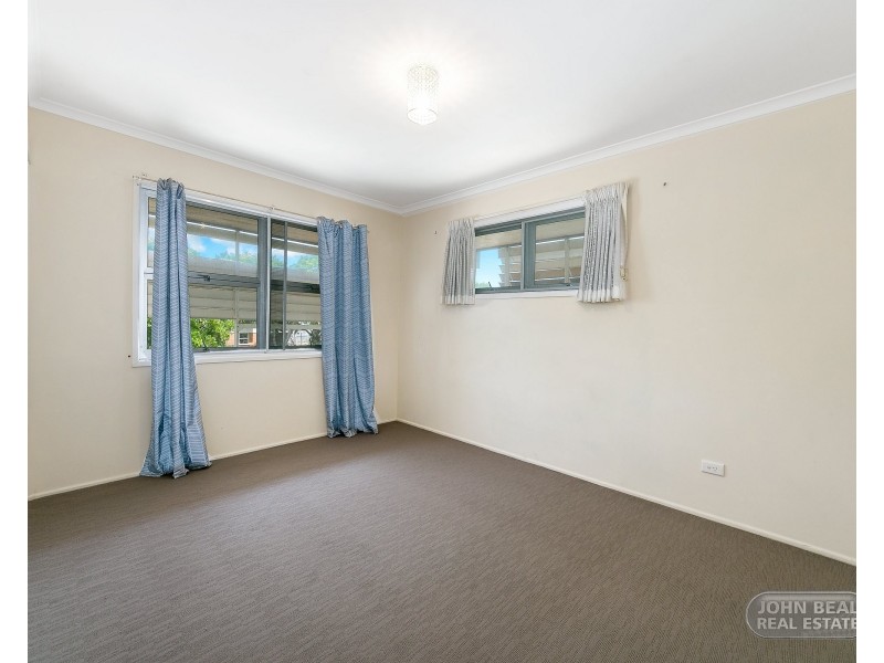 19 Thomas St, Clontarf QLD 4019