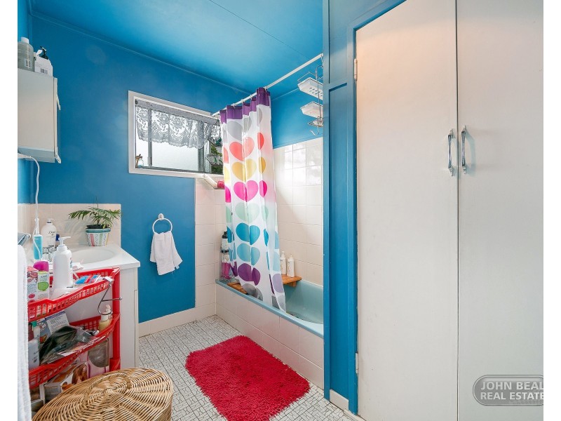 6 Henzell St, Kippa-ring QLD 4021