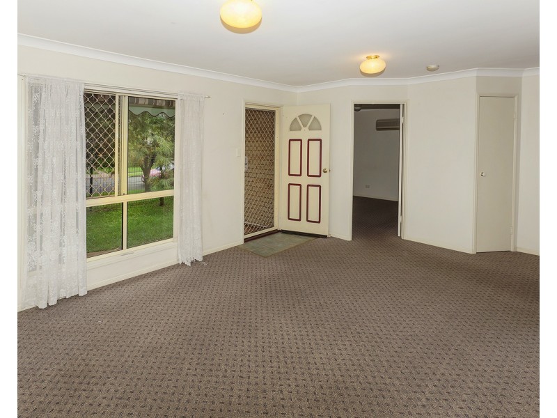 27 Ewan St, Margate QLD 4019